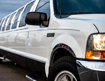 limousine front view